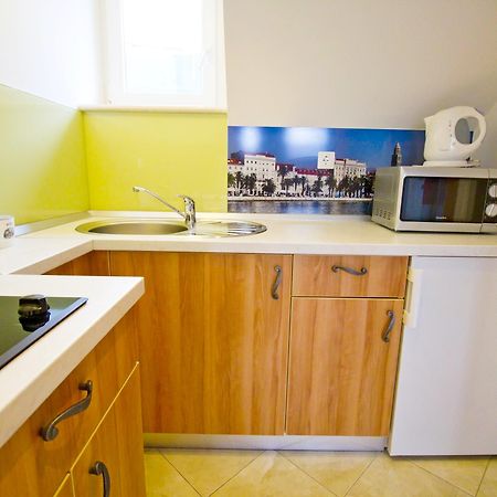 Apartments Rina Split Extérieur photo